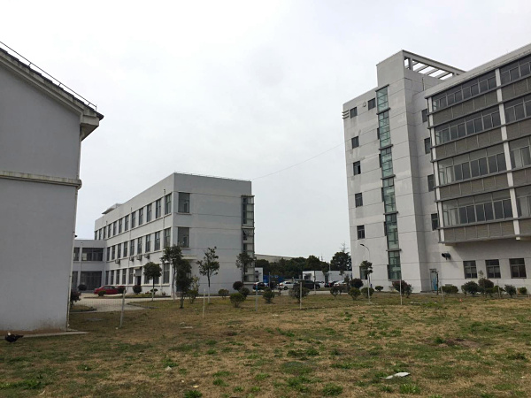 G1518   【綠色生態(tài)奉賢】 適合養(yǎng)老院或?qū)W校 奉賢錢橋2.1萬(wàn)平方米 3棟多層物業(yè)整體出租