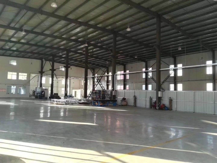 單層鋼構(gòu)廠房出售 1800平/棟 僅余2棟 可裝10噸行車(chē) 江蘇揚(yáng)州儀征經(jīng)濟(jì)開(kāi)發(fā)區(qū)  中南高科開(kāi)發(fā)商一手房源 沒(méi)有中介 沒(méi)有差價(jià) 低價(jià)招商