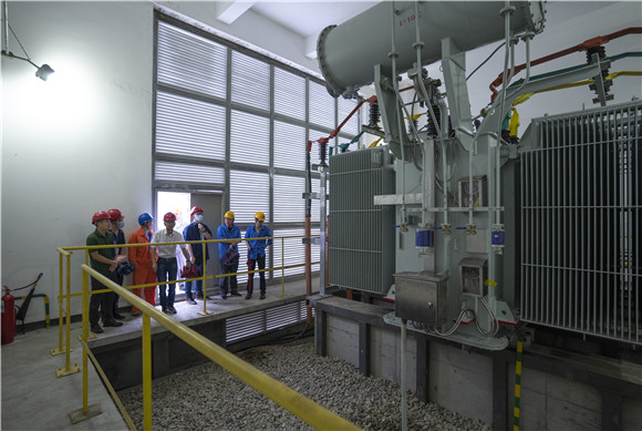 浙江寧波市鎮(zhèn)海區(qū)供電公司助力“中南高科產(chǎn)業(yè)園”建設(shè) 為產(chǎn)城融合護(hù)航