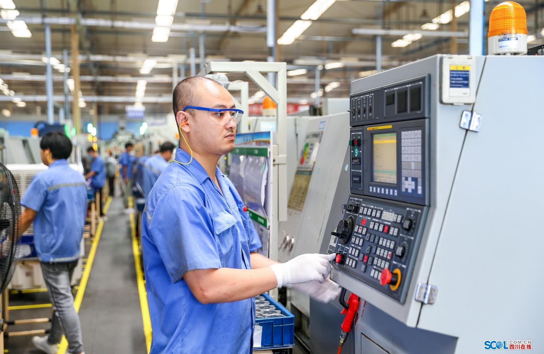 綿陽涪城：聚焦產(chǎn)業(yè)強(qiáng)區(qū)點燃高質(zhì)量發(fā)展主引擎