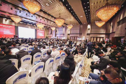 17城市領(lǐng)導(dǎo)齊聚電老虎網(wǎng)年度創(chuàng)新大會(huì)共享工業(yè)生態(tài)賦能！