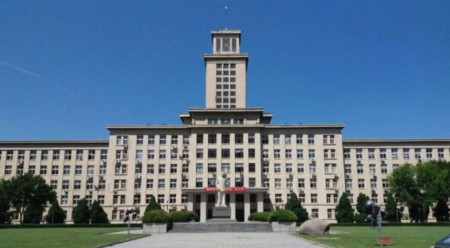 國內(nèi)僅有7所985高校沒有A+學科南開、吉大上榜被疑名不副實？