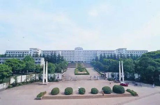 中南繼續(xù)教育學(xué)院的視察指導(dǎo)和云升教育的工作總結(jié) – 趙檢兵校長(zhǎng)回顧